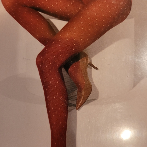 Tights - Picture 2 of 4